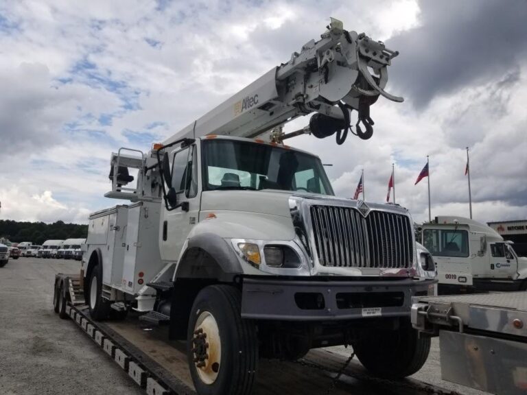 Single Axle Digger Truck