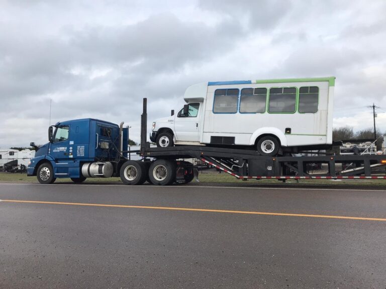 Ford E350 Shuttle Bus