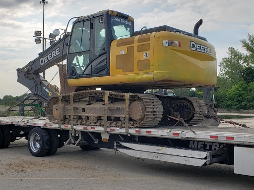 Shipping a Excavator on a Trailer.