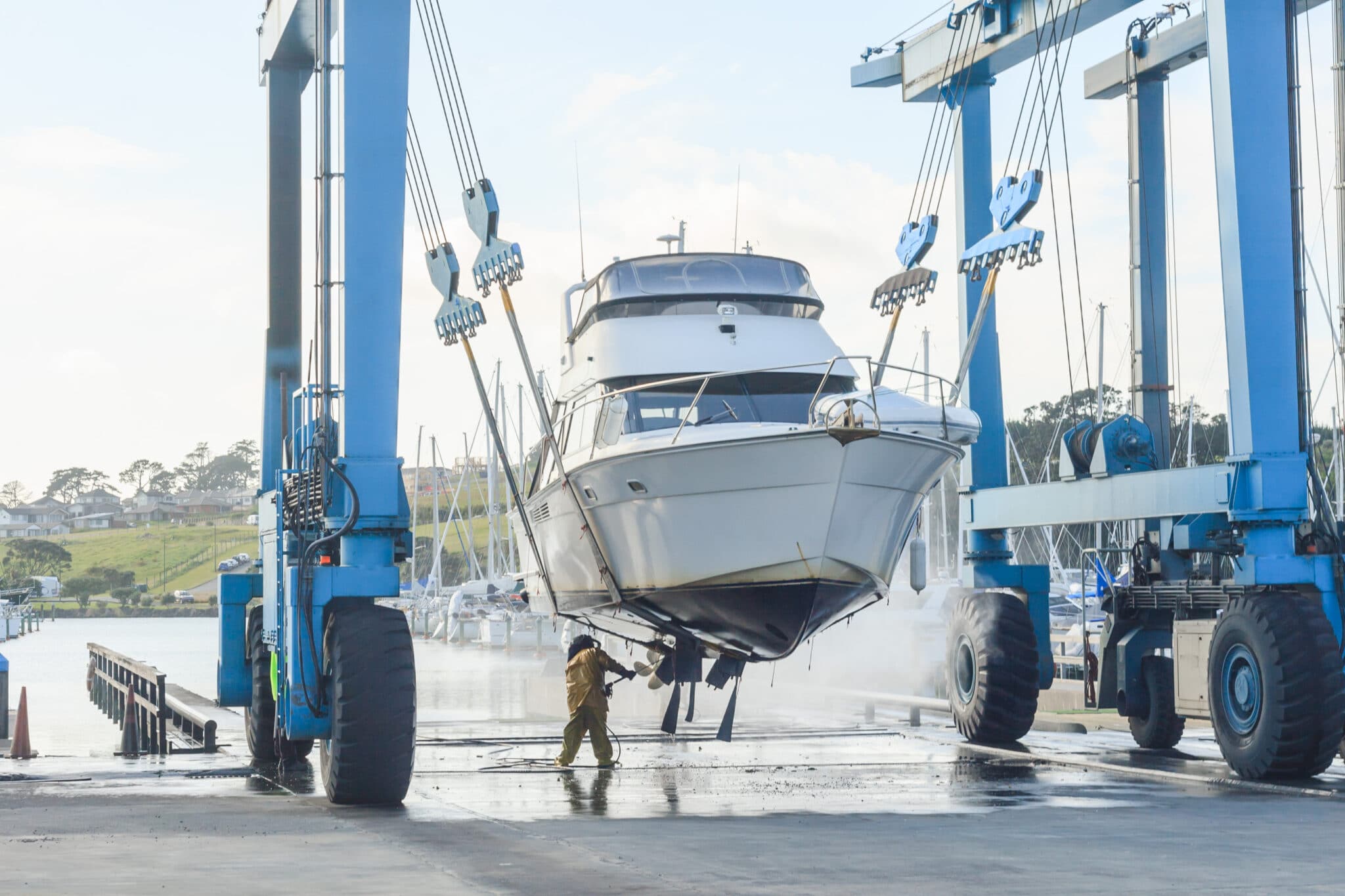 how-much-does-it-cost-to-transport-a-yacht-heavy-haulers-blog