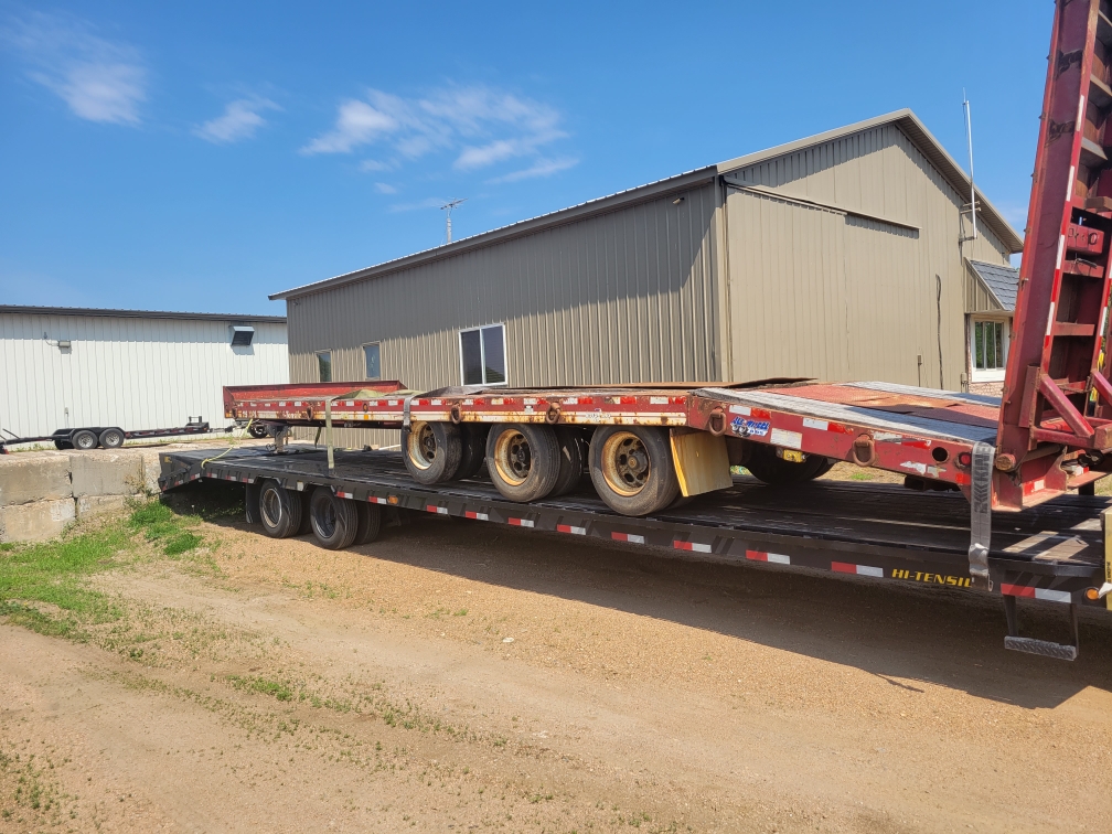 Shipping a Beaver triaxle trailer